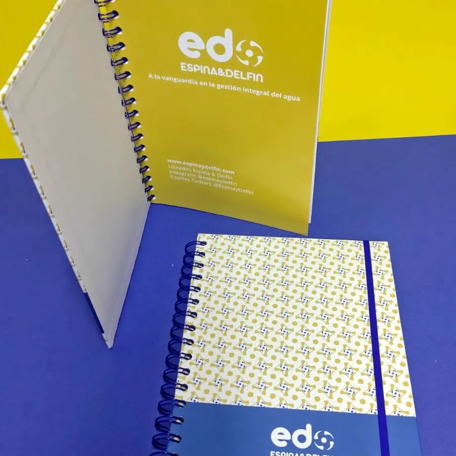 Cuadernos con logo empresa